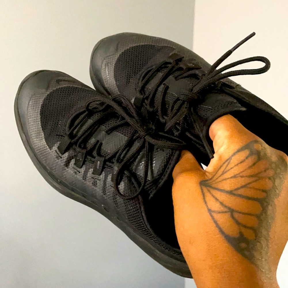 Black Nike Sneakers